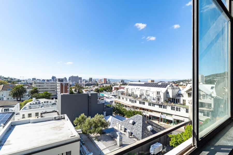 1 Bedroom Property for Sale in Gardens Western Cape